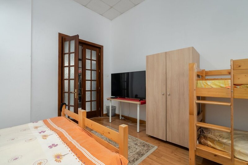 Vila interbelica eleganta si investitie in inima Capitalei.